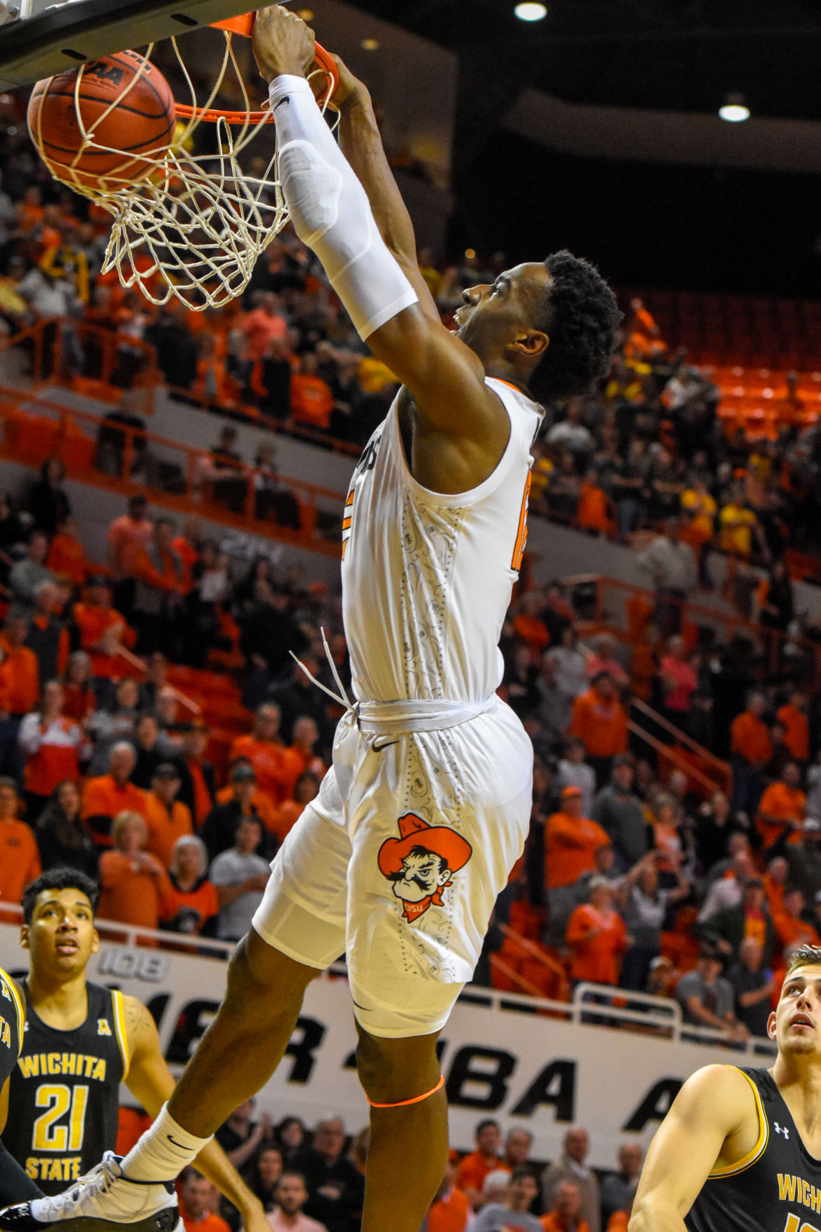 McGriff dunk.jpg